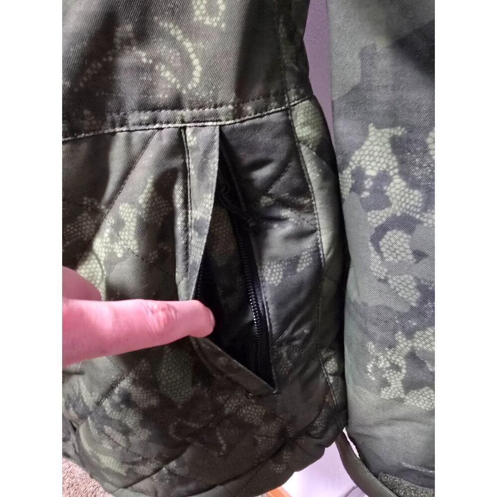 NWT Volcom Winrose Insulated Snow Jacket Womens Sz XS Camo Ski Waterproof - Picture 4 of 9